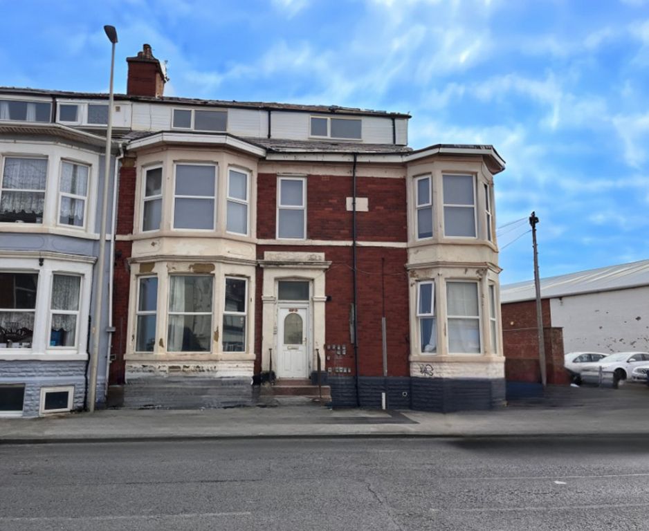 Property photo 1 of 1