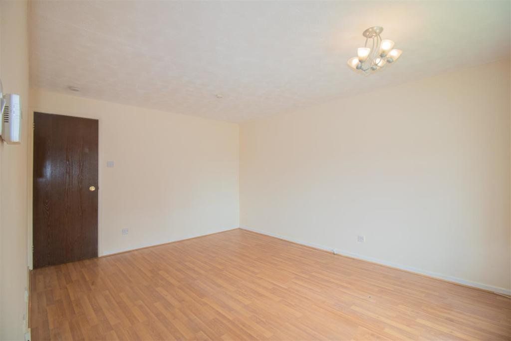 Property photo 2 of 8 Picture No. 07