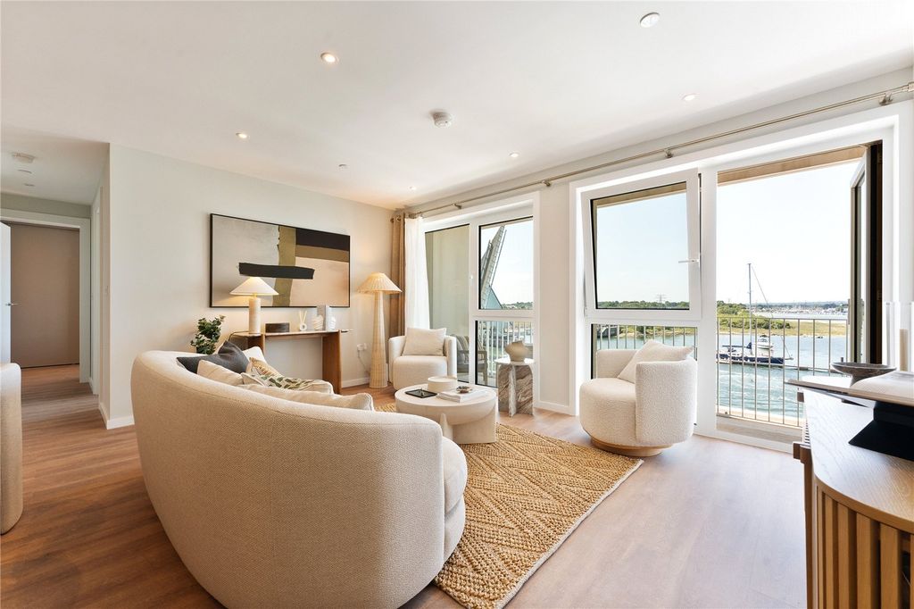 Property photo 2 of 13 Picture No. 50