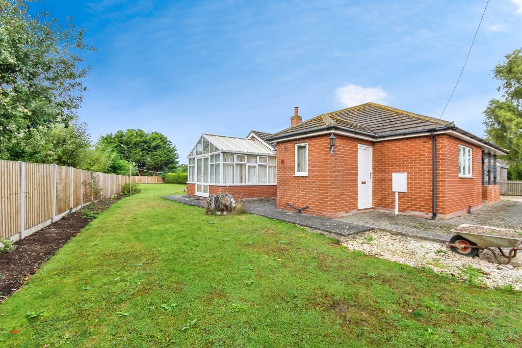 Property photo 2 of 12