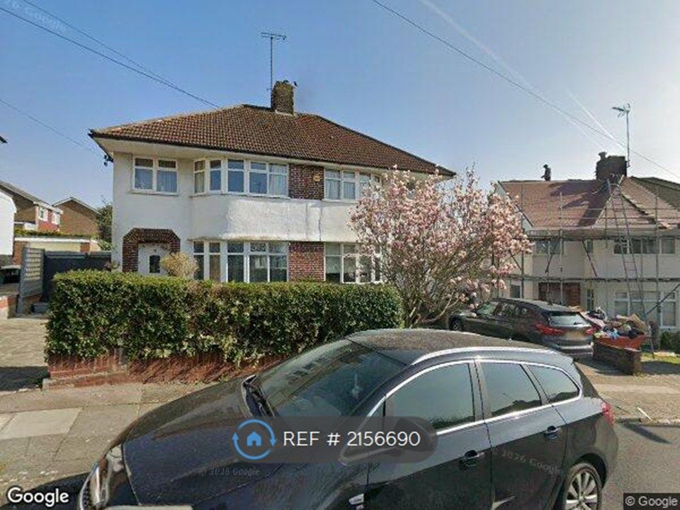 Property photo 1 of 12