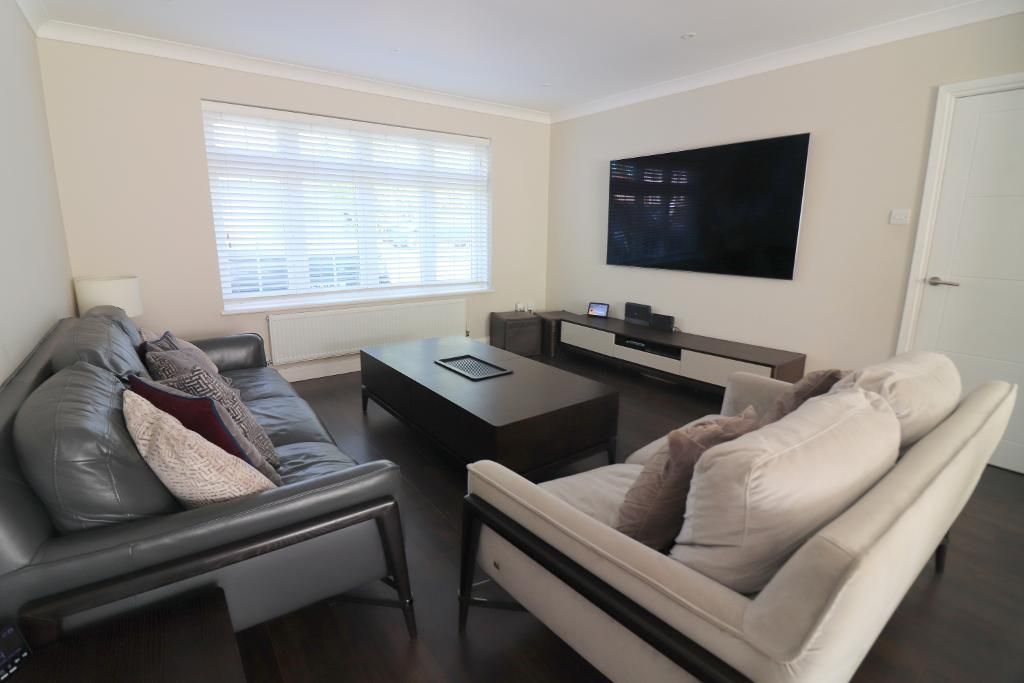 Property photo 2 of 17 Photo 2