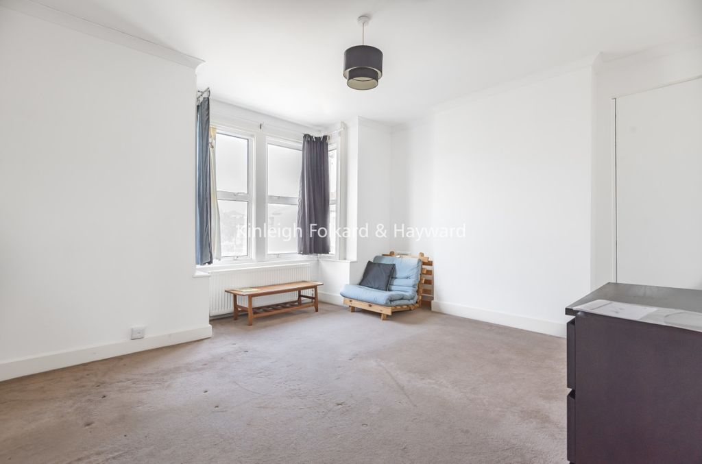 Property photo 3 of 6 11ee3De1-0A89-4A42-8