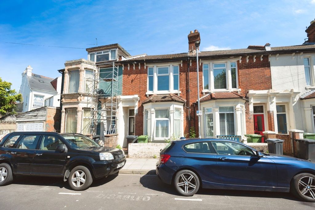 Property photo 1 of 14 Picture No. 05