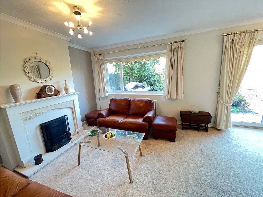 Property photo 2 of 28 Picture No. 03