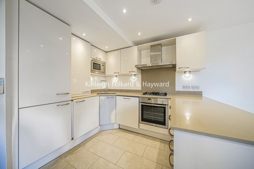 Property photo 1 of 17 Picture No. 34