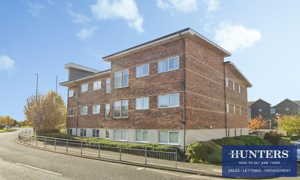 Property photo 1 of 11 External