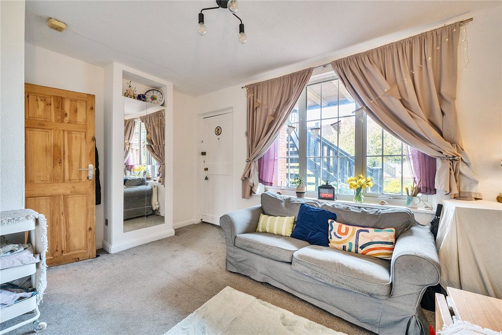 Property photo 3 of 14 Picture No. 04