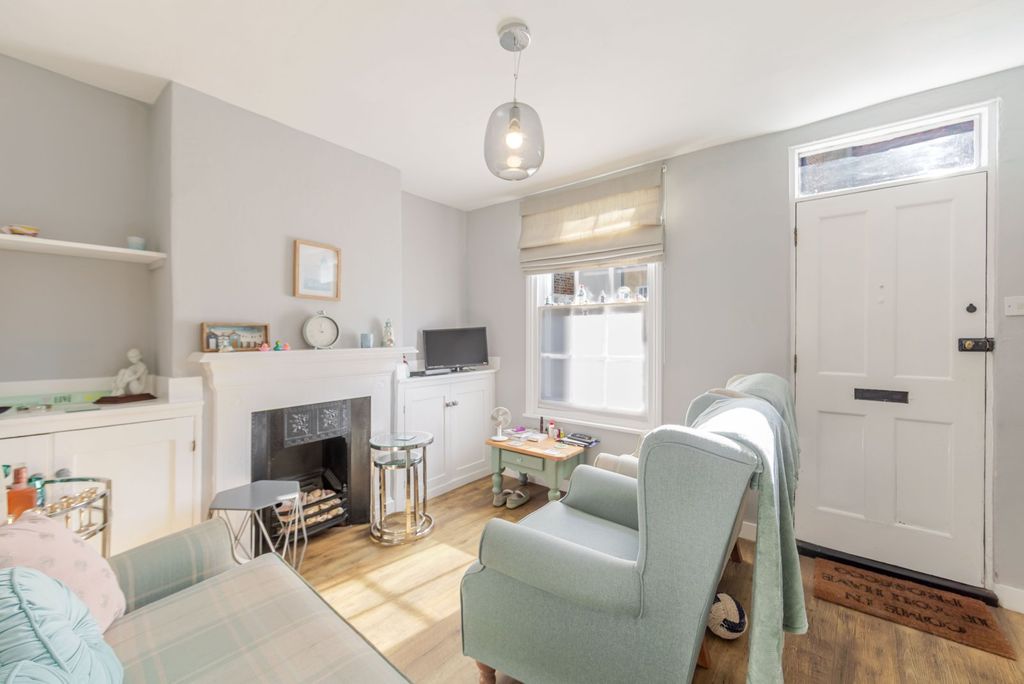 Property photo 2 of 11 Picture 2