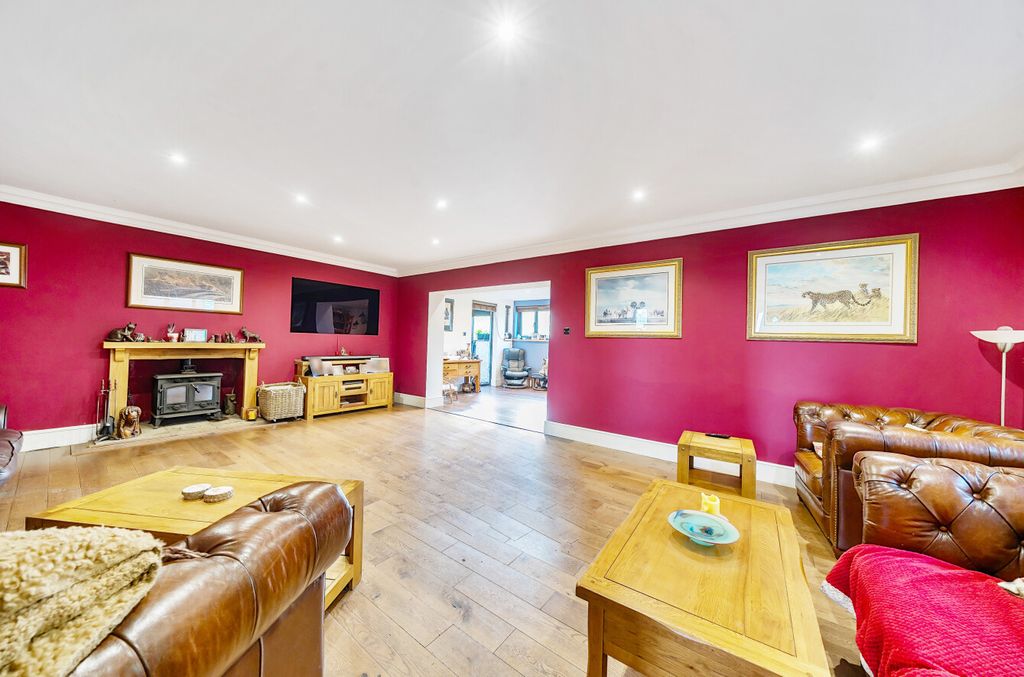 Property photo 2 of 15 1154714 (2)....