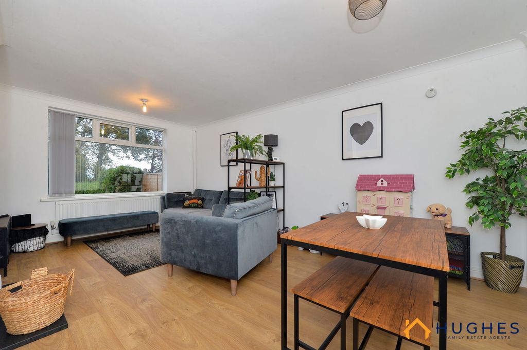 Property photo 3 of 22