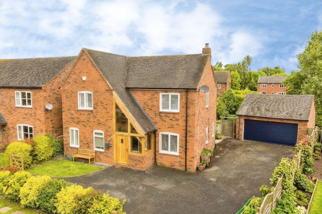 Property photo 2 of 17