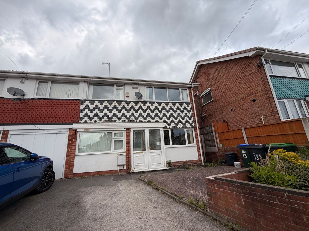 Property photo 1 of 28