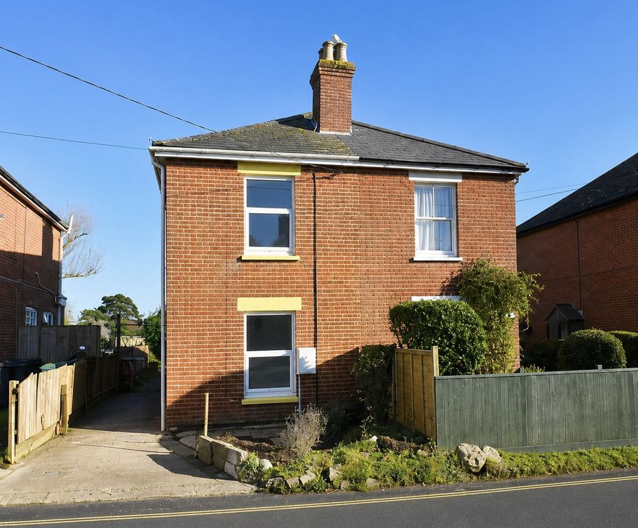 Property photo 1 of 11