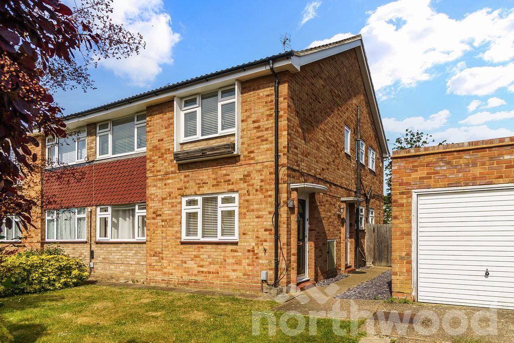 Property photo 1 of 12