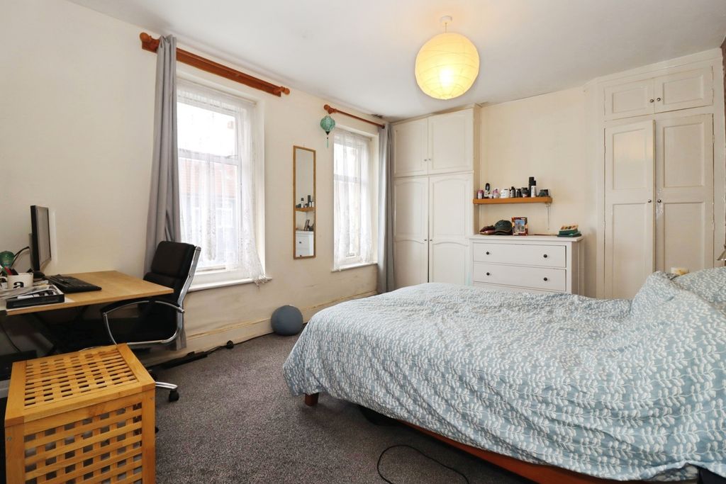 Property photo 1 of 15 Pbox-Img.Jpg
