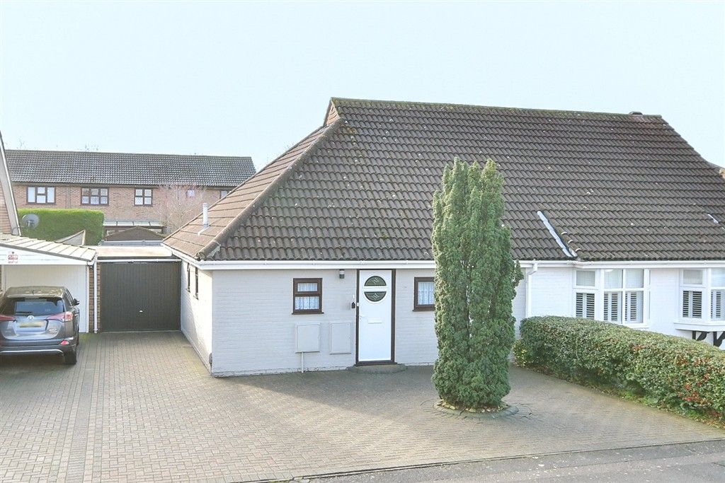 Property photo 1 of 8 External (Web)