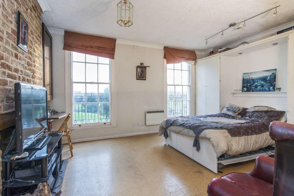 Property photo 3 of 7
