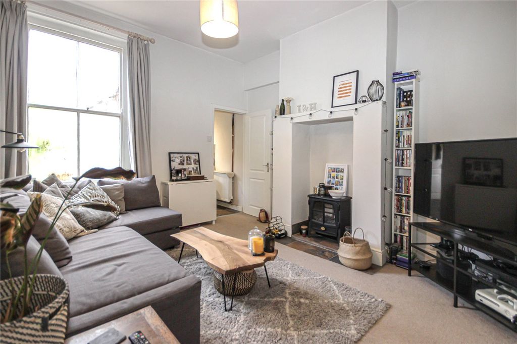 Property photo 1 of 19 Picture No. 27