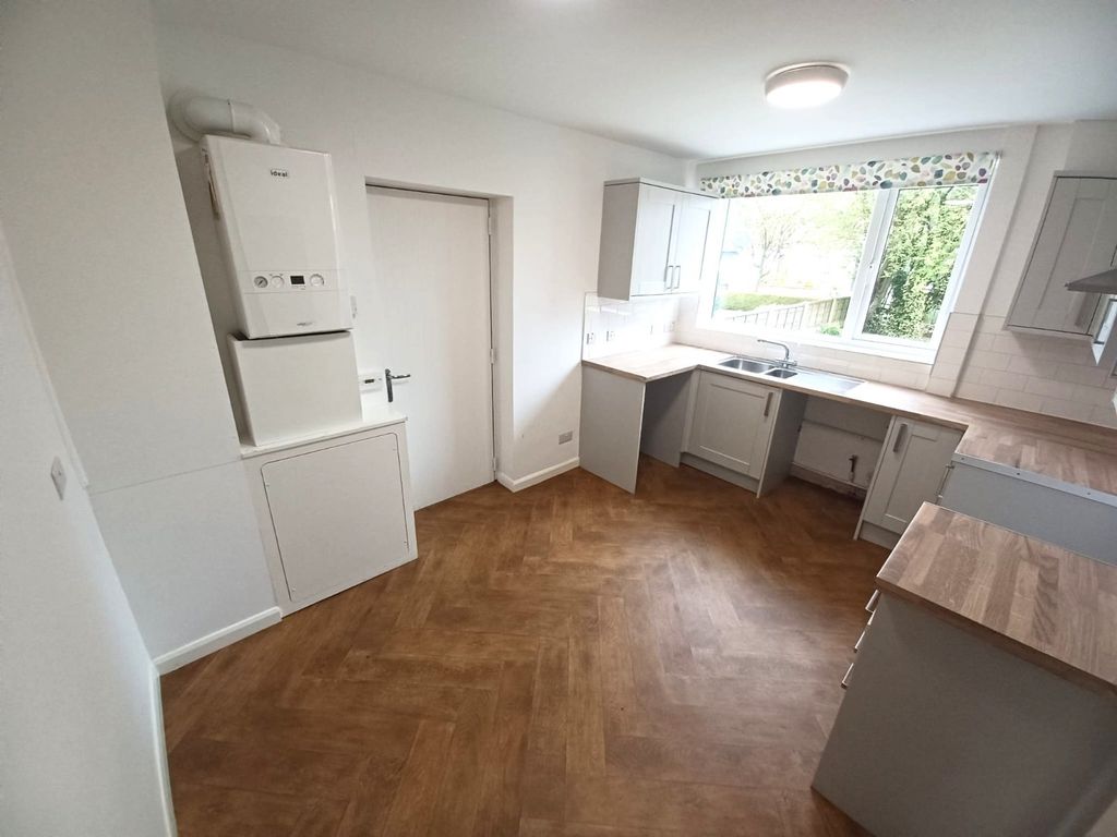 Property photo 3 of 23 Picture No. 16