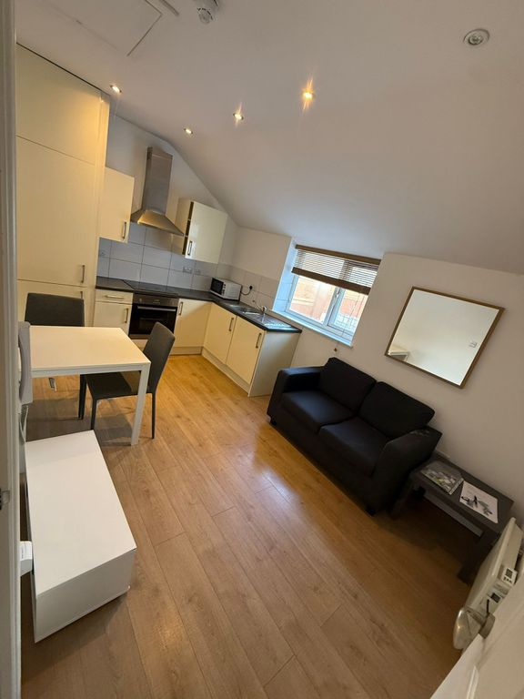 Property photo 1 of 4