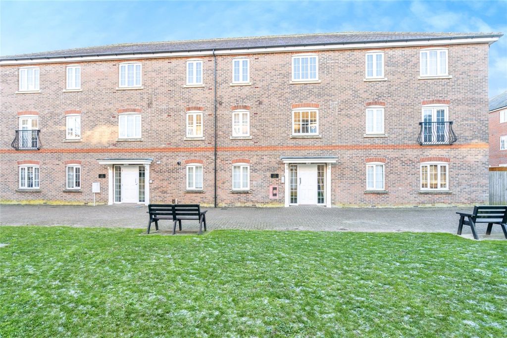 Property photo 1 of 12 Picture No. 23