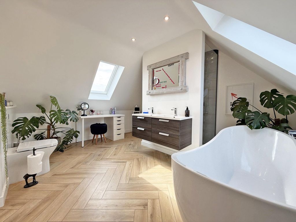 Additional image 14 of 4 bed detached house for saleThe Mount, Par, Cornwall PL24
