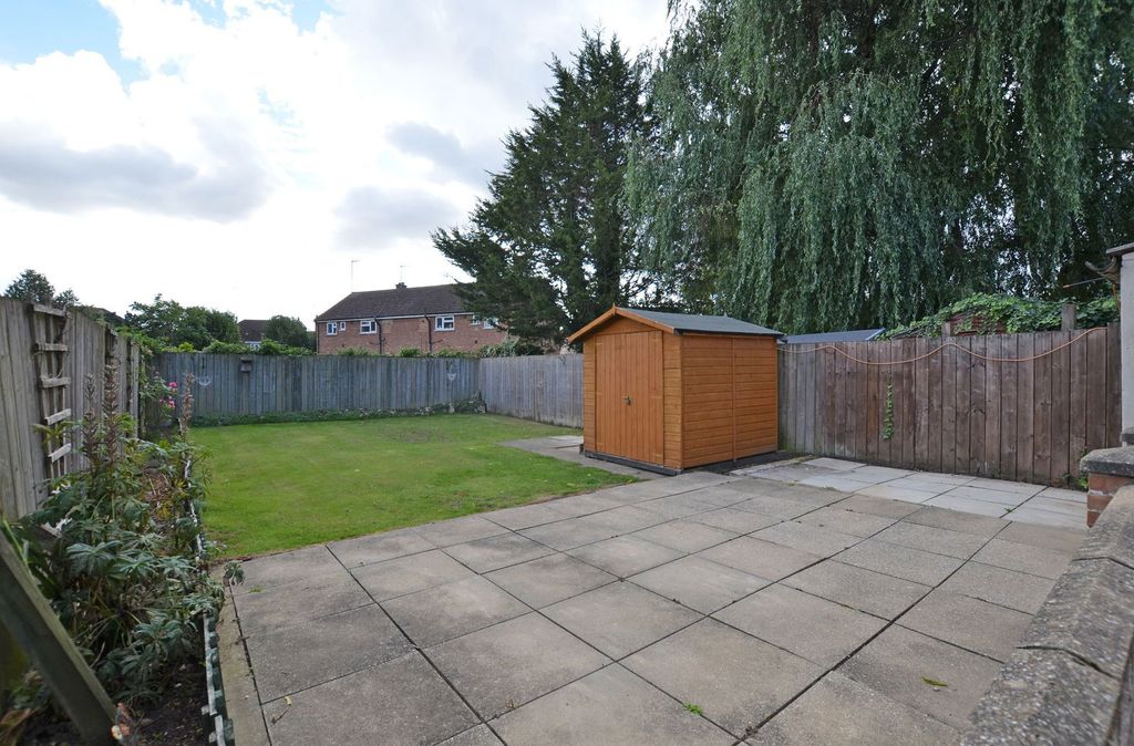 Property photo 3 of 11