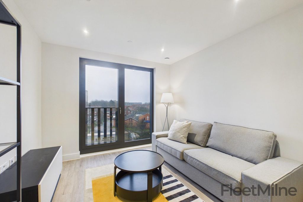 Property photo 1 of 35 Lounge/Dining Room