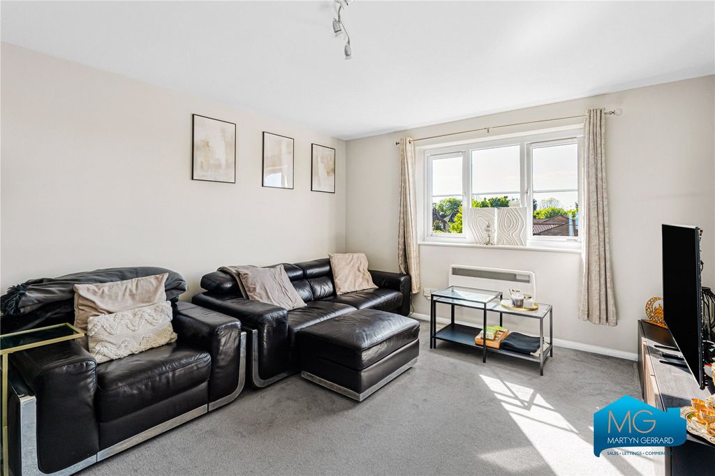 Property photo 2 of 10 Picture No. 41