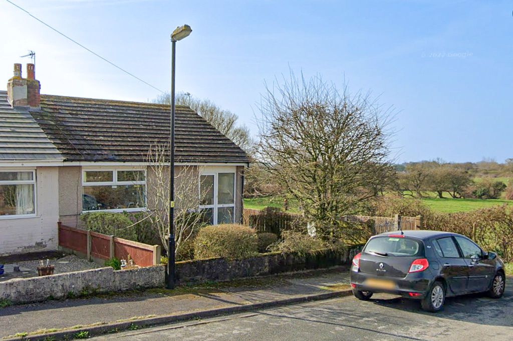 Property photo 1 of 9