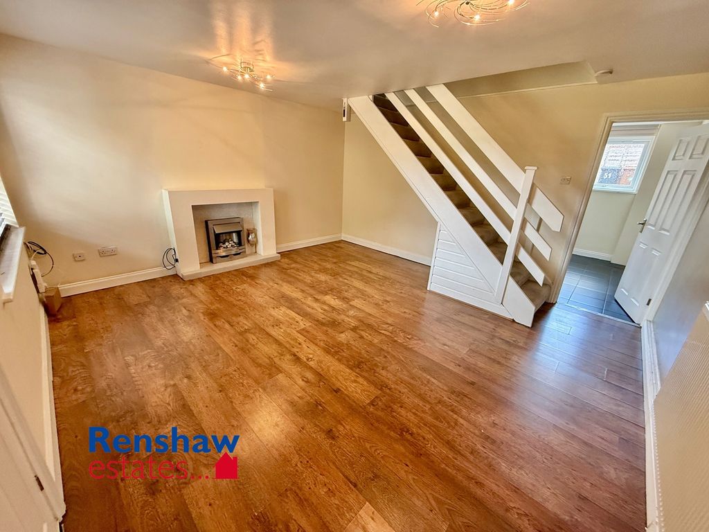 Property photo 1 of 13 L (1)