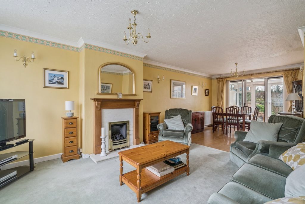 Property photo 3 of 15 Photo 12