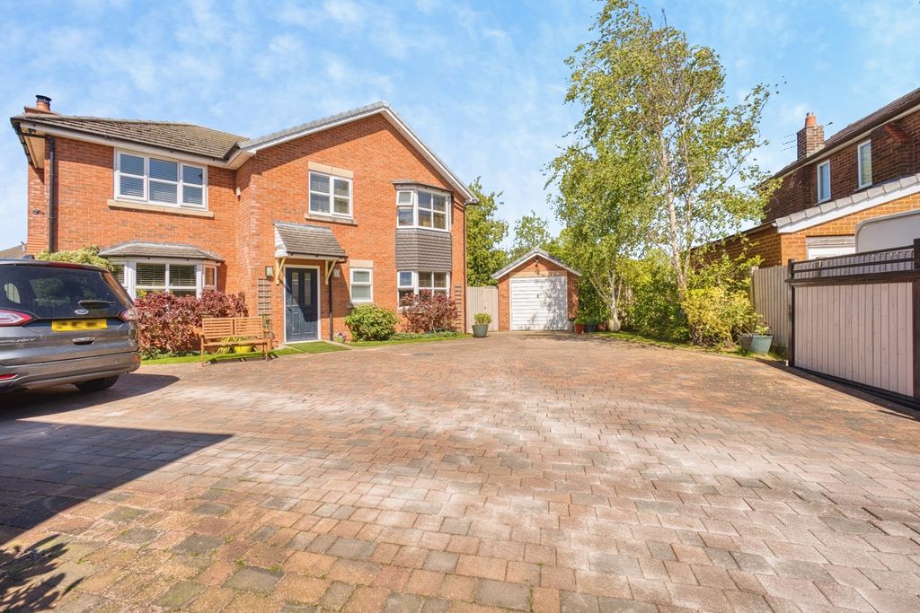 Property photo 1 of 29 Pbox-Img.Jpg