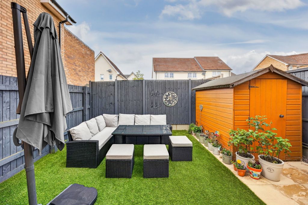 Property photo 3 of 16