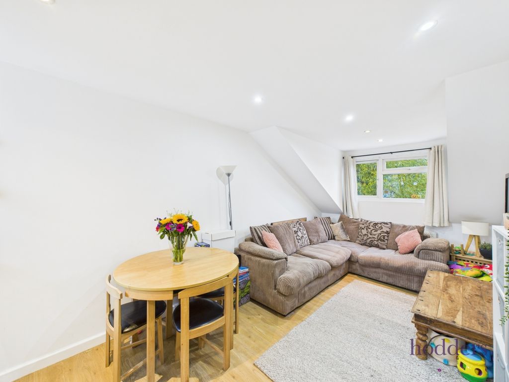 Property photo 1 of 8 Picture No. 03