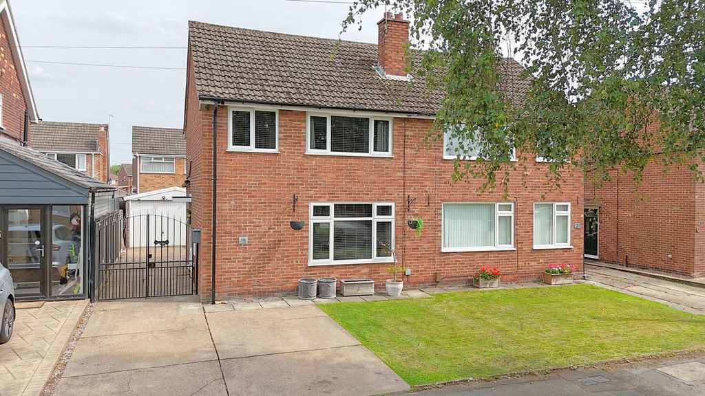 Property photo 1 of 15