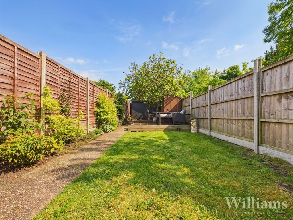 Property photo 2 of 18