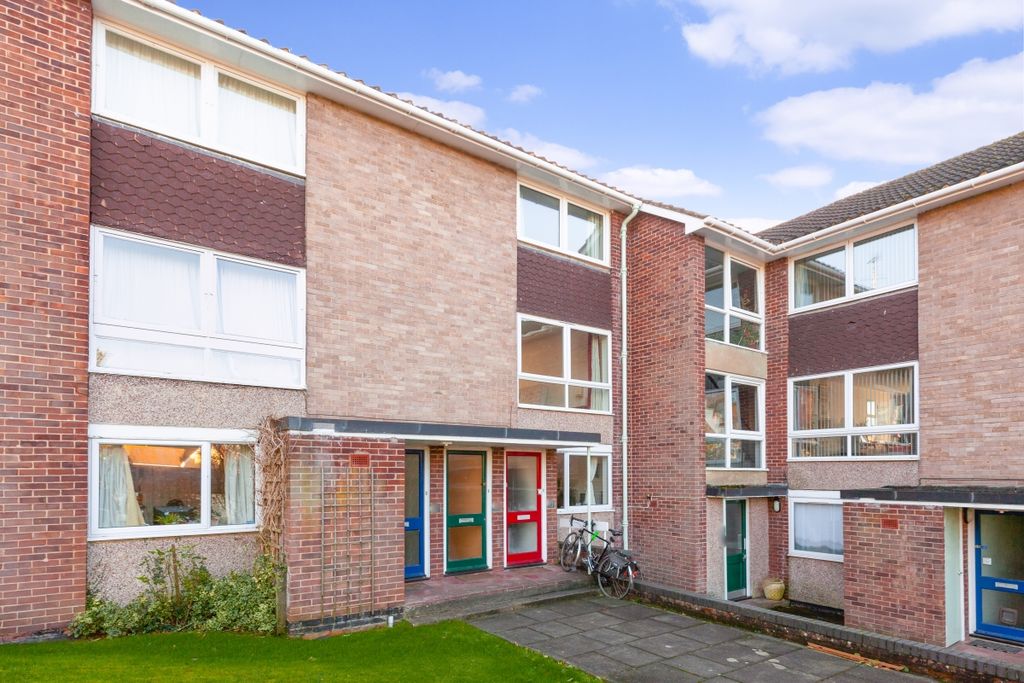 Property photo 1 of 9 178894