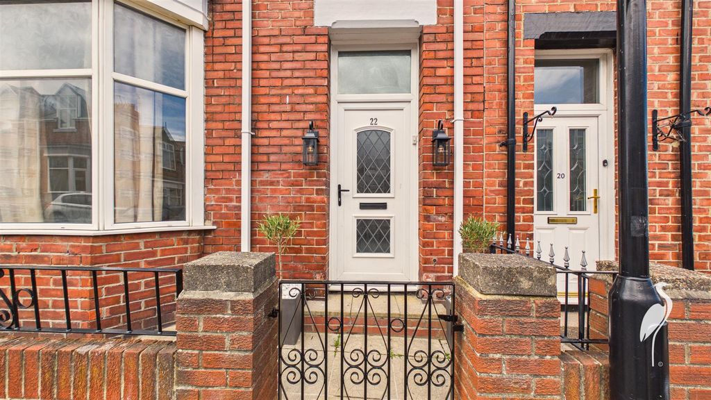 Property photo 2 of 15