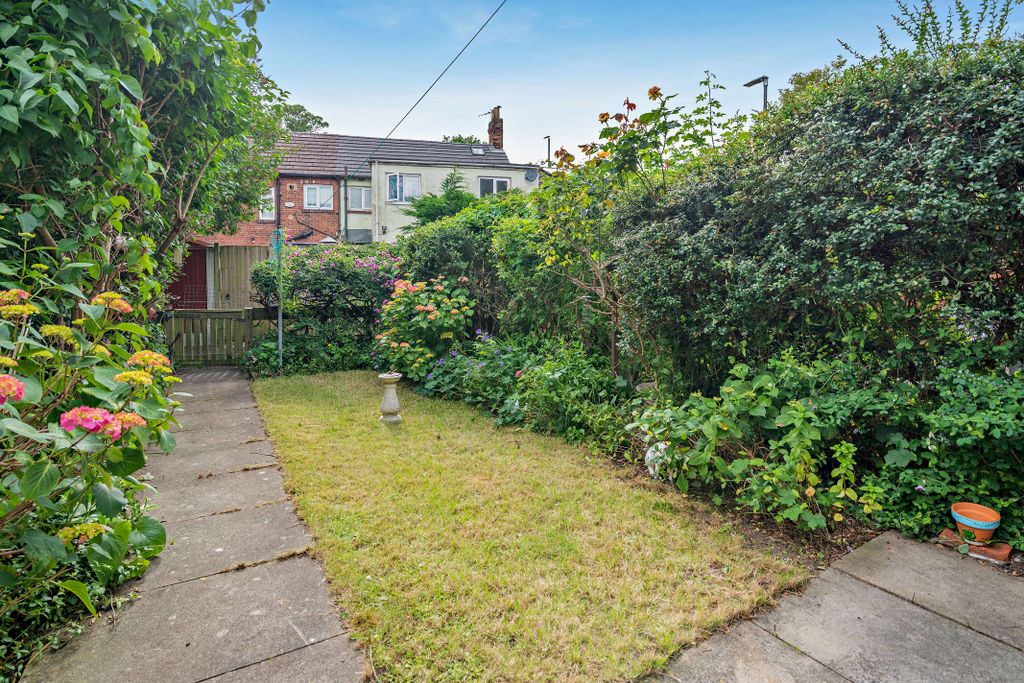 Property photo 2 of 10 Rear Garden