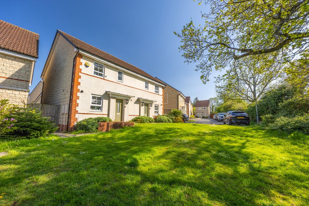 Property photo 1 of 38