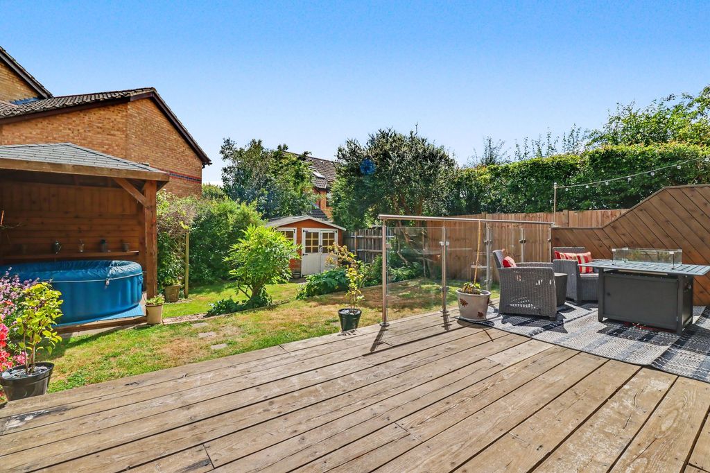 Property photo 3 of 15