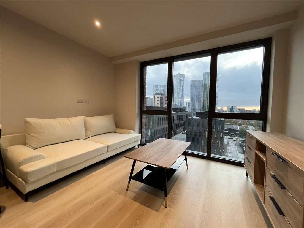 Property photo 3 of 30 Picture No. 03