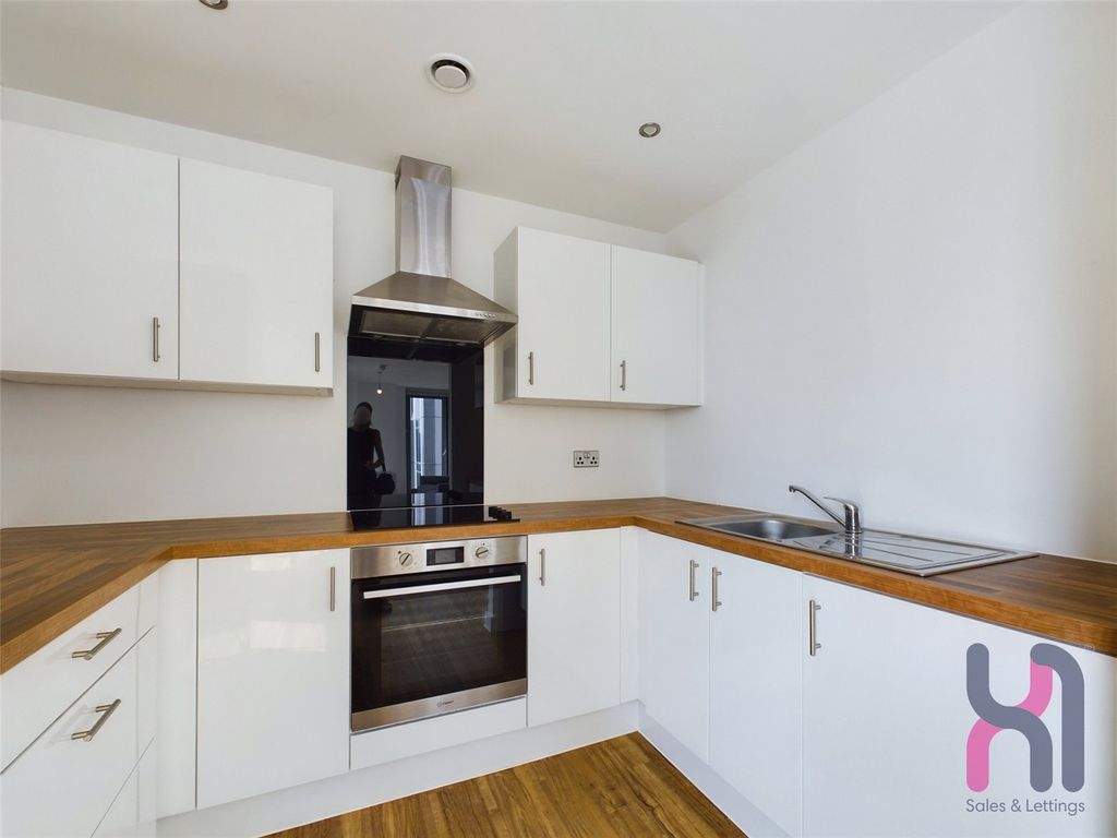 Property photo 3 of 13 Picture No. 05