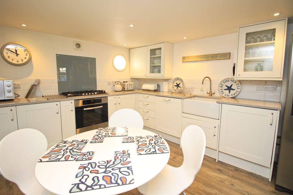 Additional image 4 of 2 bed end terrace house for saleHill Street, Padstow PL28