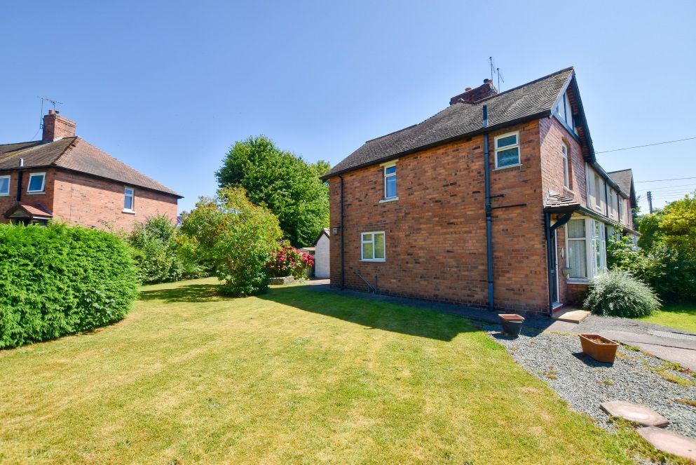 Property photo 3 of 17 Side Aspect