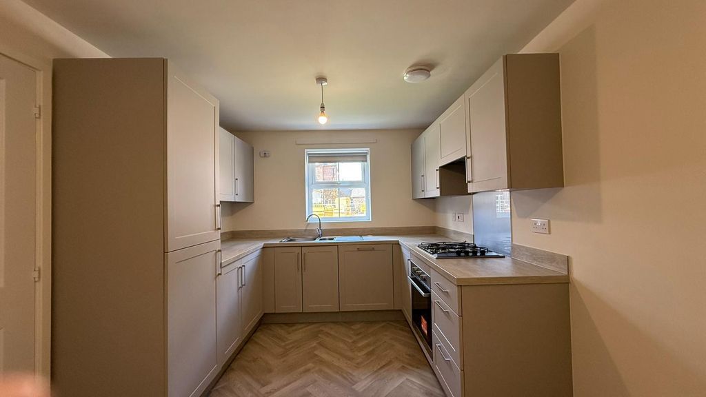 Property photo 3 of 10 187Cbc4c-6c75-41E7-B562-8A0B4Aab691B.Jpg