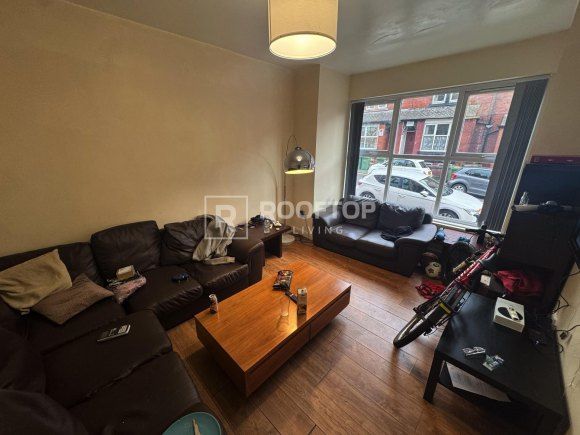 Property photo 3 of 17 8651394.Jpg