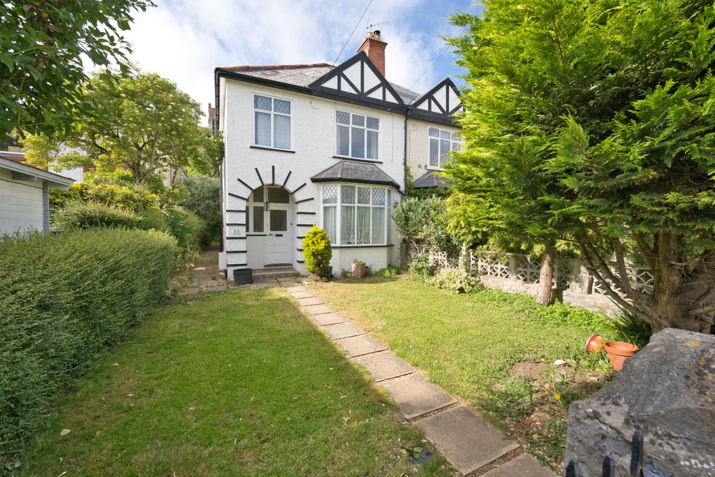 Property photo 1 of 23 4Â Bedroom Semi Detached For Sale